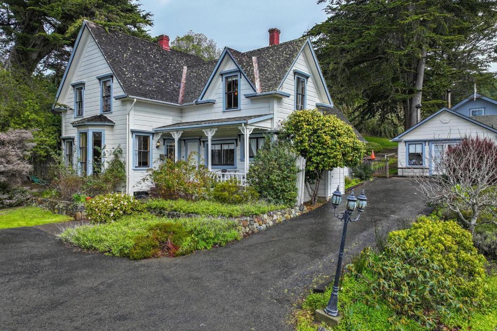 Dennen'S Victorian Farmhouse Little River Esterno foto